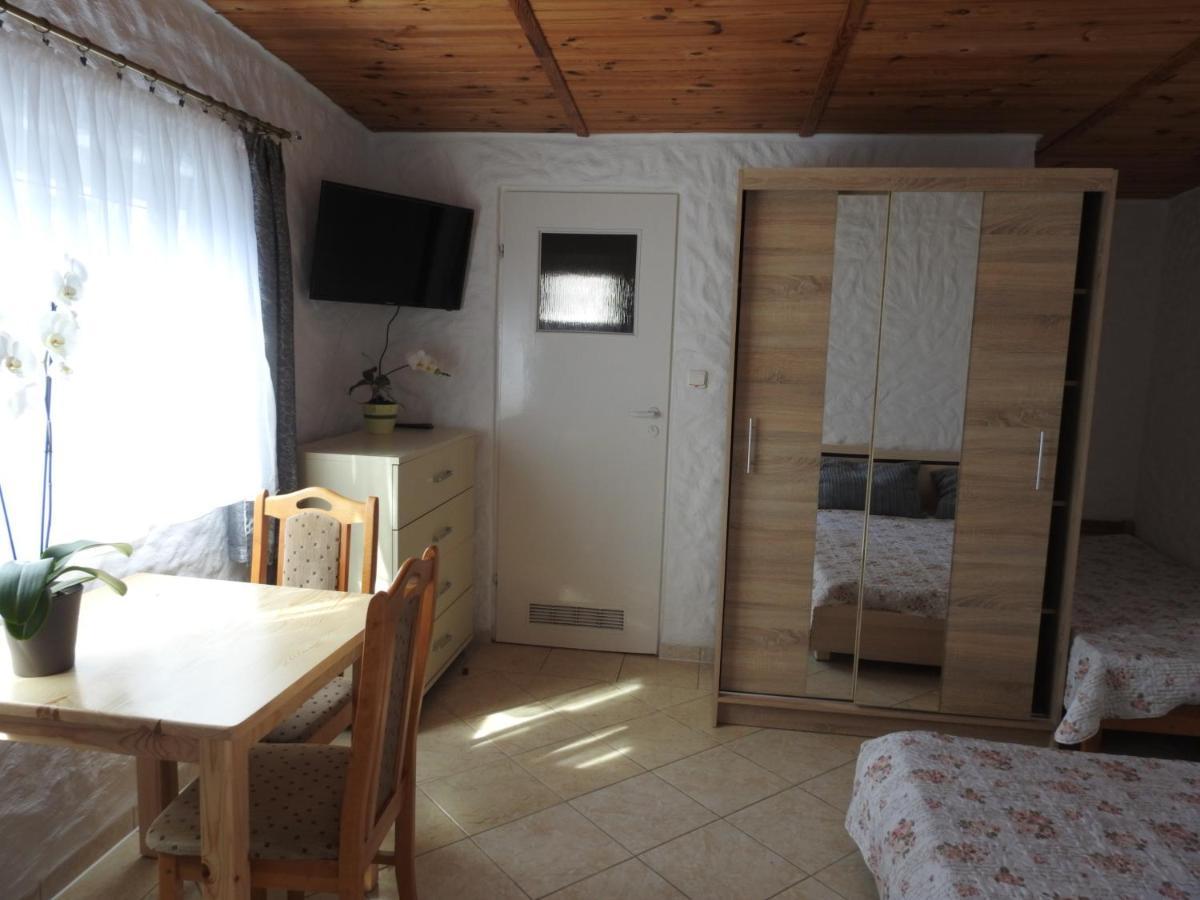 Apartament Malwa Jezierzany Zewnętrze zdjęcie